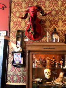 Other objects that can be found at Bearded Lady Vintage & Oddities